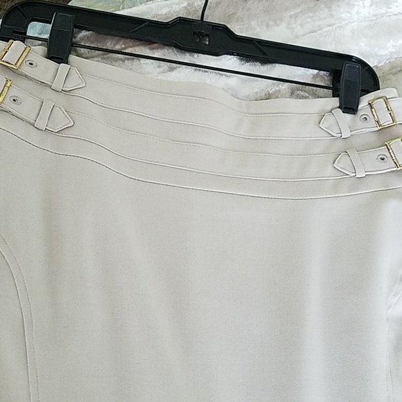 Skirt - Picture 3 of 5